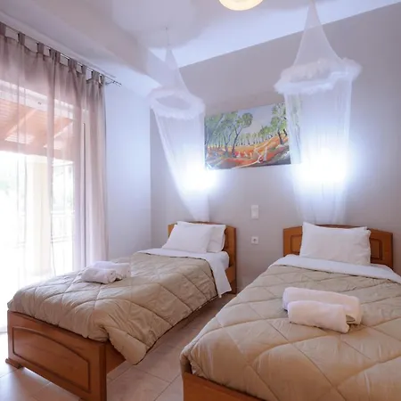 Elias & Vasili House Hotell